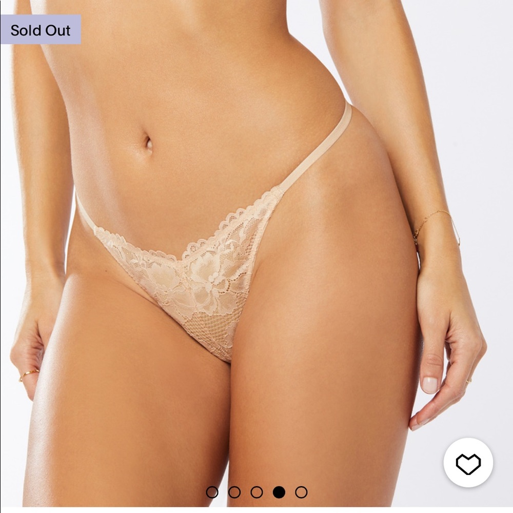 Savage X Fenty Floral Lace G-String